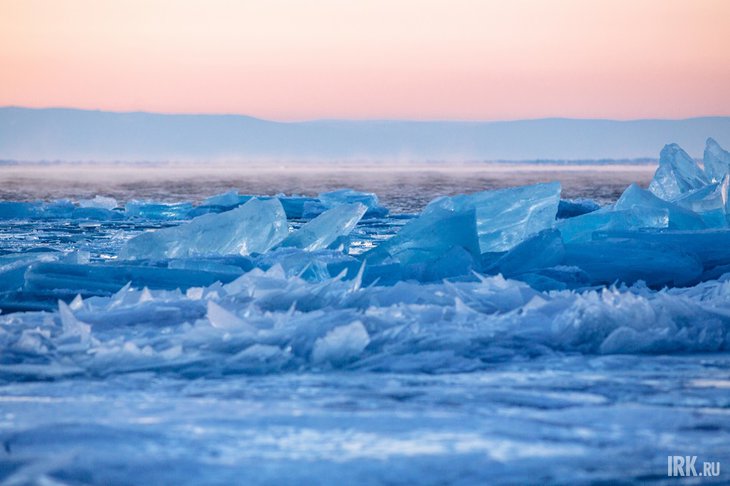 Байкал. Фото из архива IRK.ru