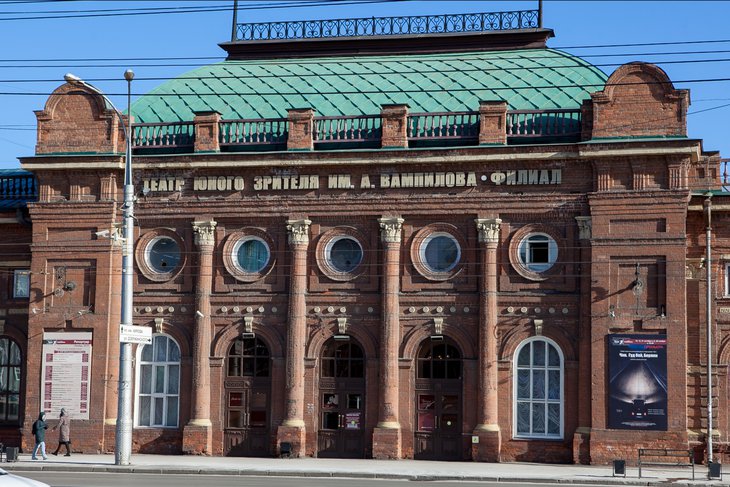 Здание Иркутского областного театра юного зрителя имени Вампилова. Фото пресс-службы правительства Иркутской области