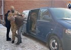 При проведении обысков у злоумышленников изъяли 117 игровых автоматов и другое оборудование. Скриншот видео пресс-службы СУ СКР по региону