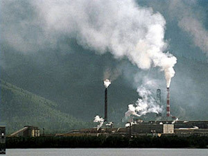 Байкальский ЦБК. Фото с сайта greenpeace.org.