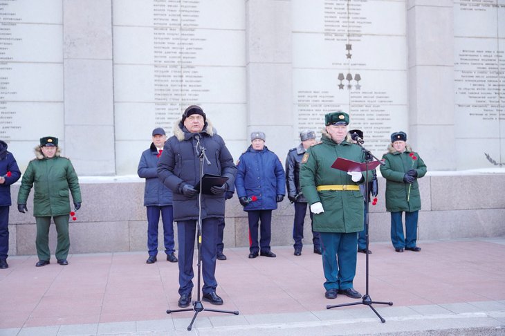 Торжественный митинг. Фото пресс-службы правительства Иркутской области