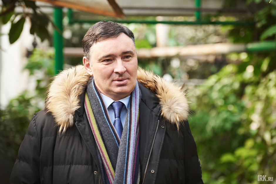 Руслан Болотов, мэр Иркутска: «За последние четыре года выпуск тюльпанов увеличили в 17 раз. Это стало возможным благодаря большой системной работе по модернизации предприятия, которую мы ведем с 2021 года».