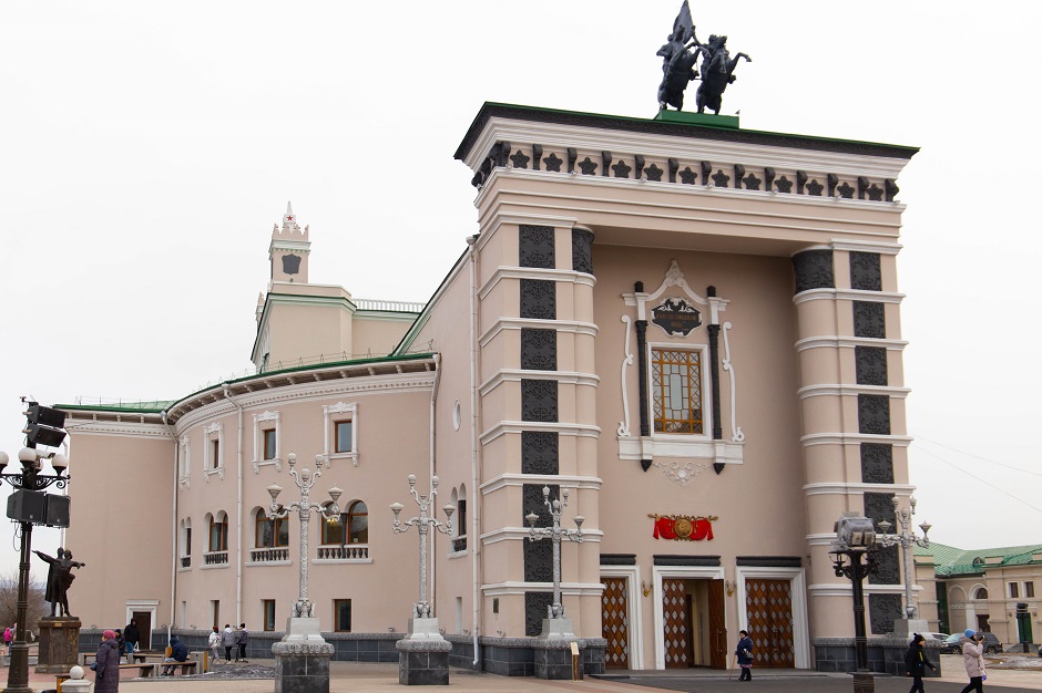 Театр оперы и балета в Бурятии