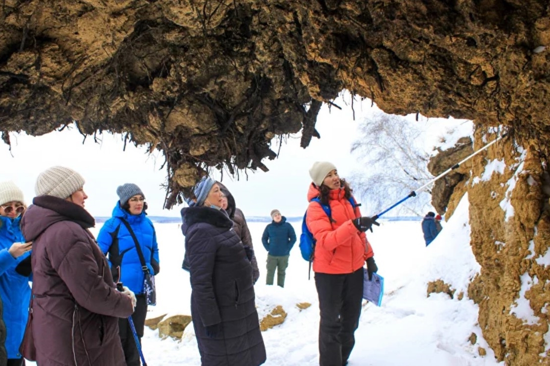 Экскурсия по Якоби. Фото с сайта naykatour-baikal.com