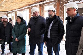 Депутаты посетили соцобъекты в Братске. Фото IRK.ru