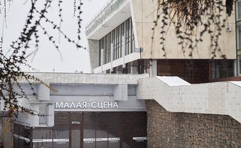 Им бы зорьки встречать…