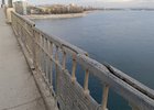 Поврежденные перила Глазковского моста. Фото IRK.ru