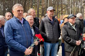 Митинг в честь ликвидаторов аварии на Чернобыльской АЭС. Фото из телеграм-канала администрации АГО