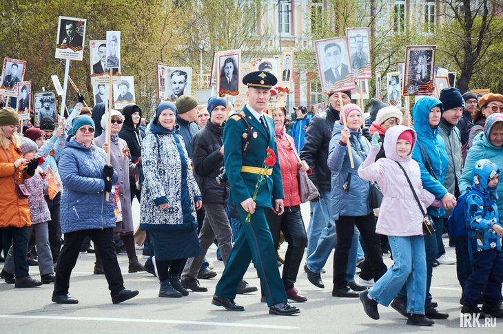 Акция «Бессмертный полк» в Иркутске. Фото Маргариты Романовой, IRK.ru
