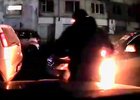 Поджог машины. Фото пресс-службы СУ СК России по Иркутской области