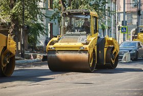 Ремонт дороги. Фото Маргариты Романовой, IRK.ru