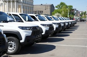 Машины. Фото пресс-службы правительства Иркутской области