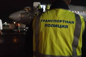 Полицейские. Фото из телеграм-канала транспортной полиции Прибайкалья
