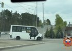 Автобус №56. Скриншот видео пресс-службы Госавтоинспекции Иркутска