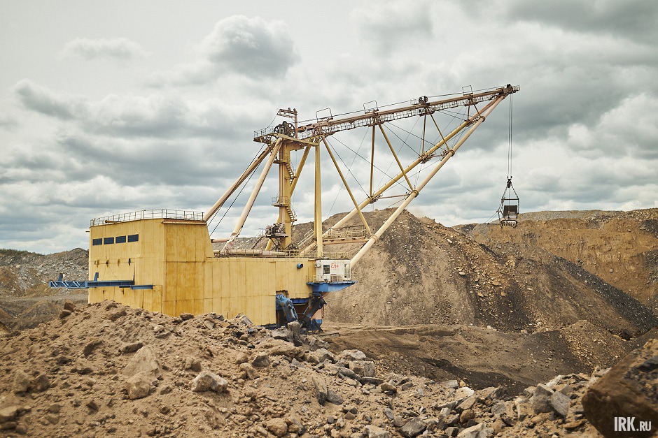 Шагающий экскаватор