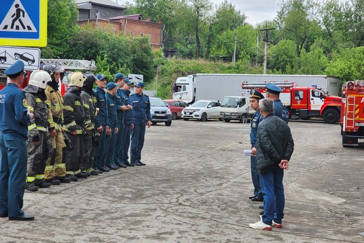 Пожарные учения. Фото очевидцев