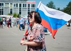 Женщина во время празднования Дня России. Фото из архива IRK.ru
