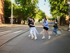 Вечером иркутяне спешили на площадь графа Сперанского на вечерний концерт.