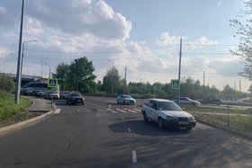 ДТП на Трактовой. Фото Госавтоинспекции города