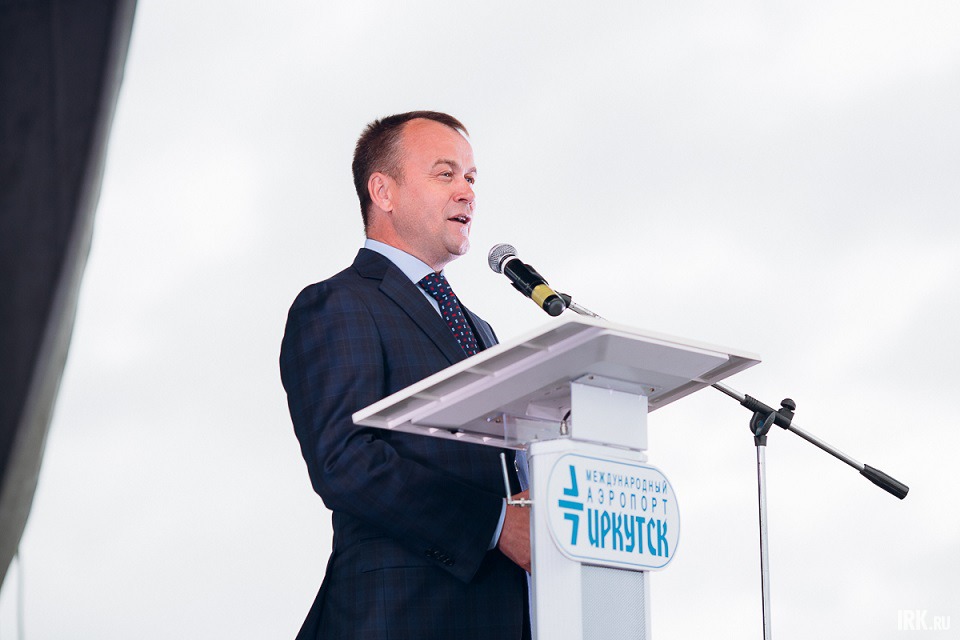 Врио губернатора Иркутской области Сергей Ерощенко также принял участие в праздничных мероприятиях.