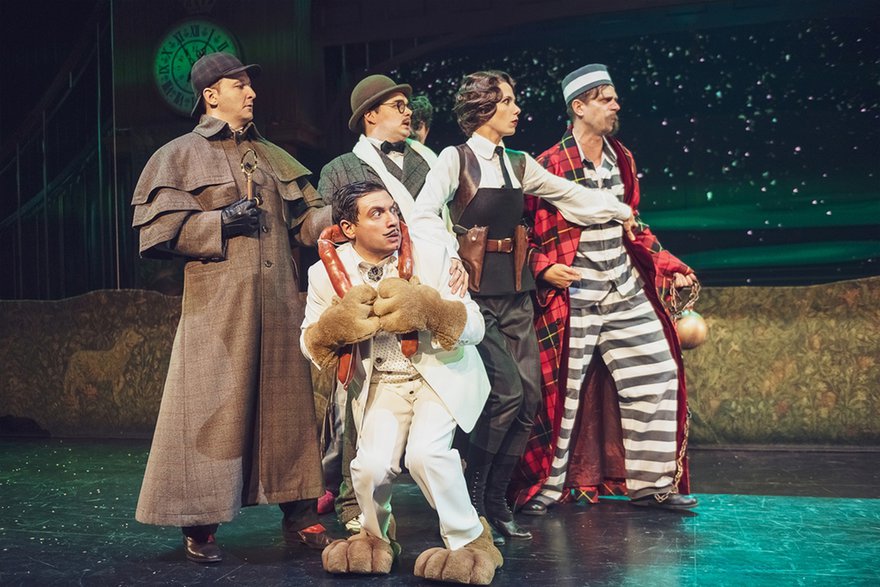 TheatreHD. Элементарно, Хадсон! Дело о собаке Б. TheatreHD. Элементарно, Хадсон! Дело о собаке Б.