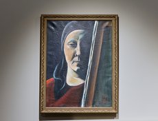 Выставка посвящена человеку, его личности и ассоциациям, связанным с ней, поэтому основой экспозиции стали портреты.