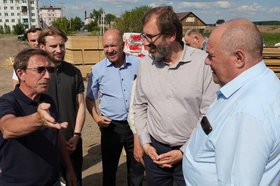 Депутаты ЗС оценили ход работ по благоустройству. Фото IRK.ru