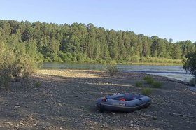 Лодка. Фото ГУ МЧС России по Иркутской области