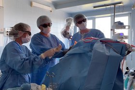 Операция. Фото пресс-службы правительства Иркутской области