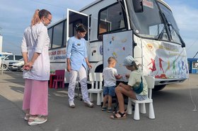 Мобильный медицинский комплекс. Фото пресс-службы правительства Иркутской области