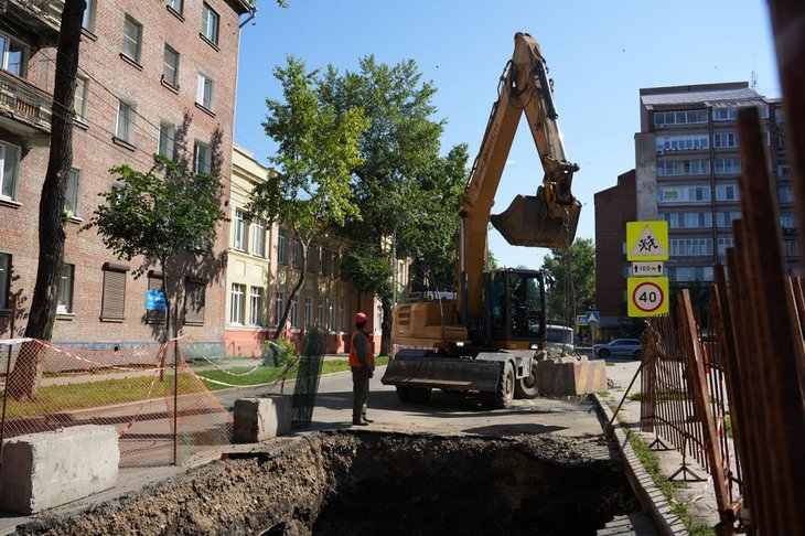 Ремонт дорог в Иркутске. Фото пресс-службы правительства региона