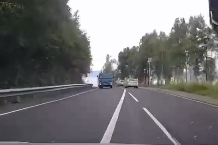 Разметка. Скриншот видео из группы «ДТП 38RUS Иркутск»