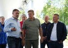 Анатолий Серышев и Игорь Кобзев ознакомились с ходом работ в Байкальске. Фото пресс-службы правительства Иркутской области