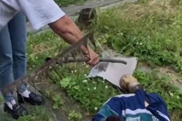 Следственный эксперимент. Скриншот видео СУ СК России по Иркутской области