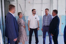 Депутаты ЗС в Михайловке. Фото IRK.ru