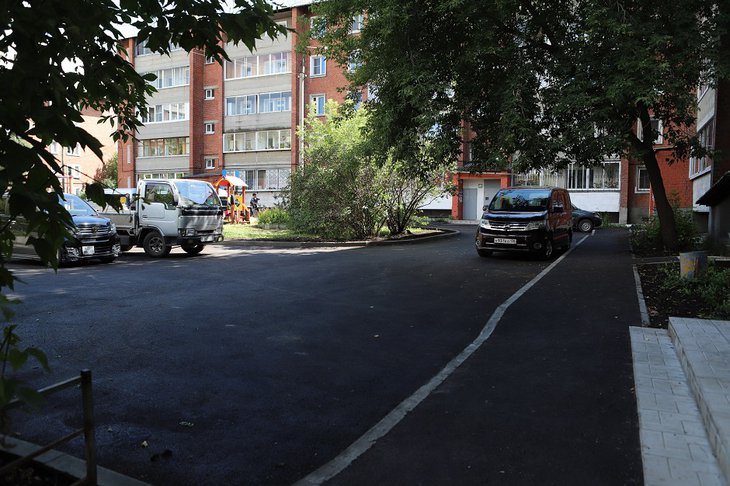 Двор. Фото пресс-службы администрации Иркутска