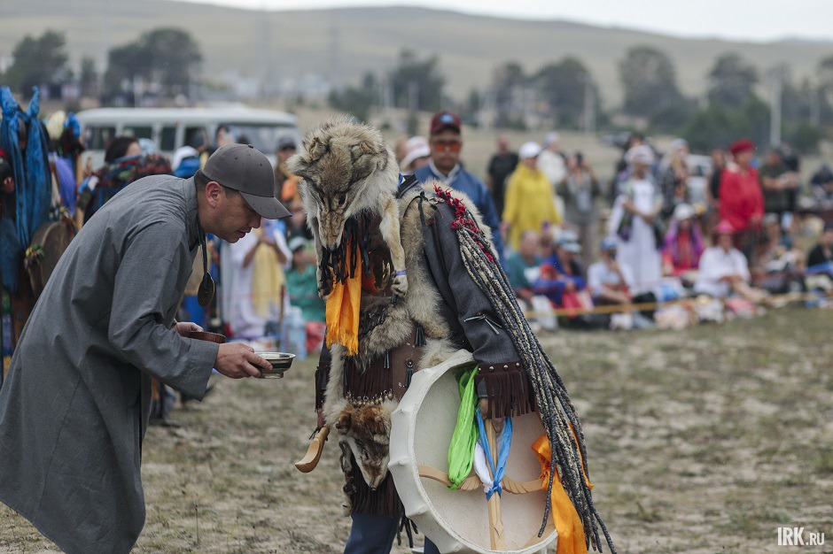 Весь обряд наполнен определенным значением, ритуальной силой