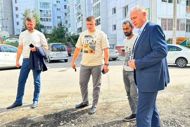 Выездное совещание. Фото пресс-службы думы Иркустка