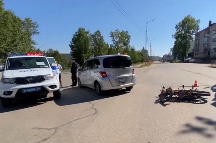 Место ДТП. Скриншот видео пресс-службы Госавтоинспекции Иркутской области