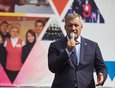 Игорь Кобзев подчеркнул, что сегодня флаг России стал одним из важнейших символов спецоперации: «Сегодня наши бойцы, защищая наш государственный суверенитет, идя в атаку, выполняя боевые задания, возле сердца хранят триколор».