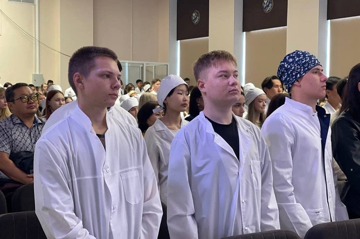 Студенты. Фото пресс-службы правительства Иркутской области