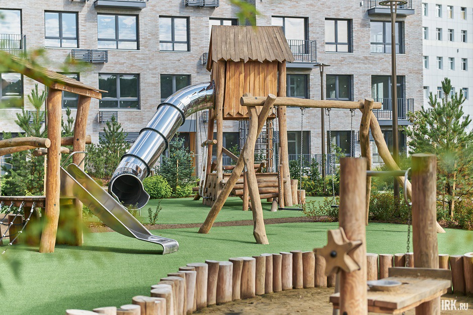 Есть игровая площадка