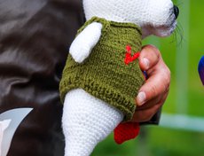 Игорь Кобзев стал первым из победителей аукциона, приобретя нерпенка по имени Сибир