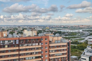 Вид из окна квартиры на 17-м этаже