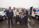 Игорь Кобзев и семья Воробьевых. Фото пресс-службы правительства Иркутской области