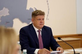 Анатолий Серышев на совещании по аграрным вопросам. Фото пресс-службы правительства Иркутской области