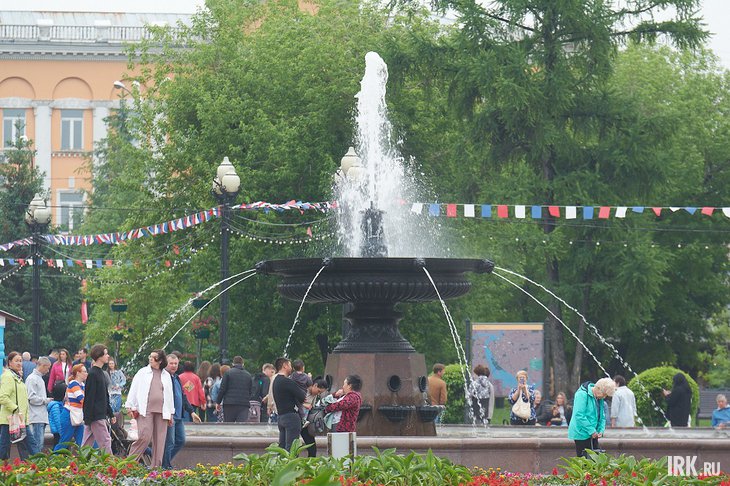 Фонтан в сквере Кирова. Фото из архива IRK.ru