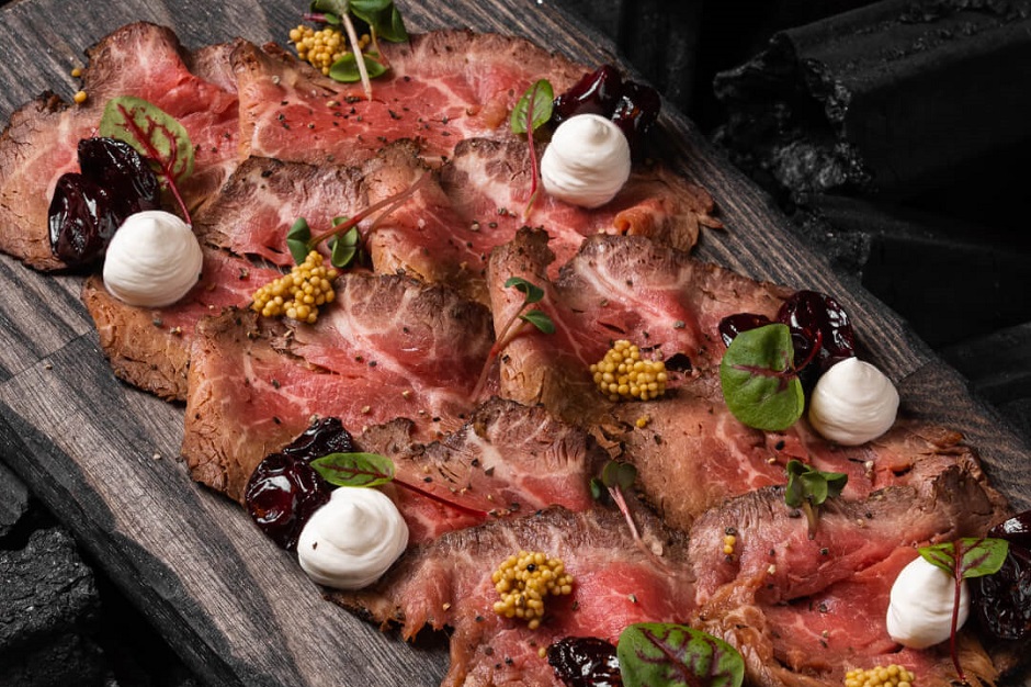 Блюдо. Фото с сайта https://butinirk.ru/