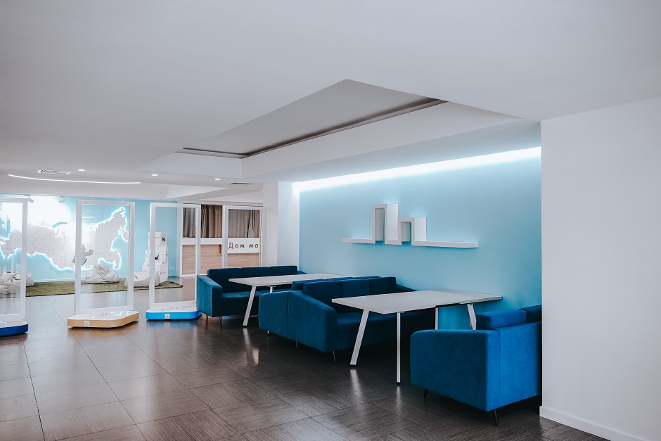 Фойе Дома молодежи