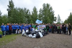 Субботник на Конном. Фото с сайта правительства Иркутской области